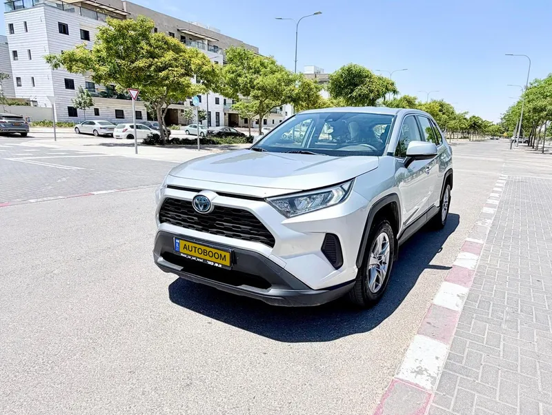 טויוטה ראב 4 יד 2 רכב, 2022, פרטי