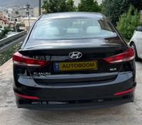 Hyundai Elantra 2nd hand, 2017, private