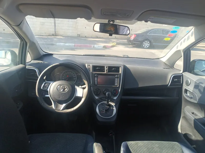 Toyota Space Verso с пробегом, 2012, частная рука