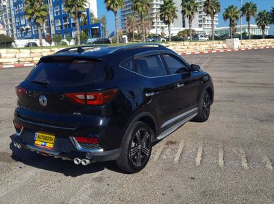 MG ZS 2nd hand, 2018, private hand