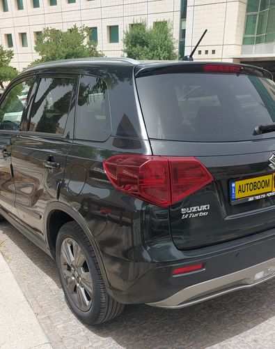 Suzuki Vitara 2nd hand, 2021, private hand