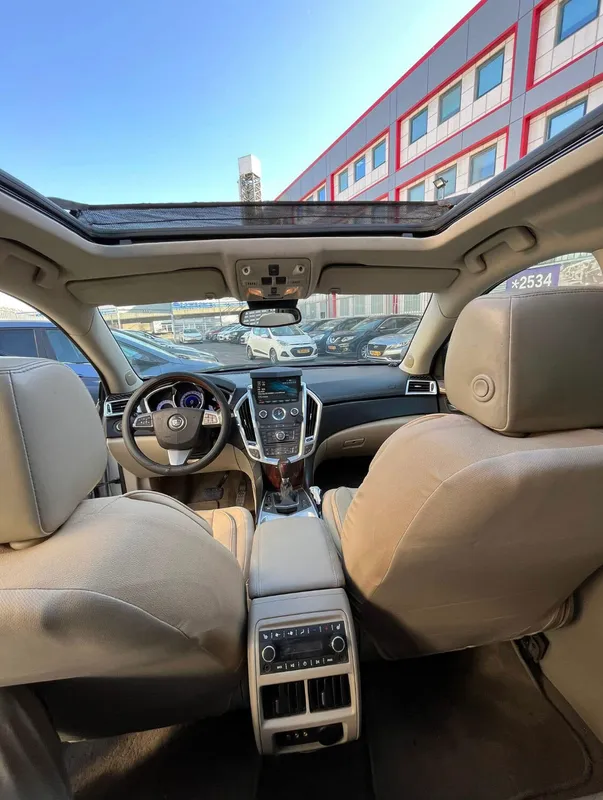 Cadillac SRX 2nd hand, 2012