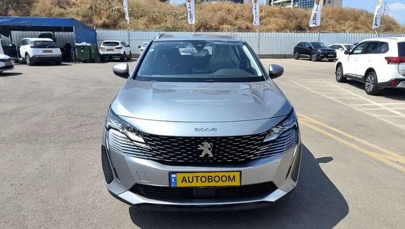 Peugeot 3008 с пробегом, 2021