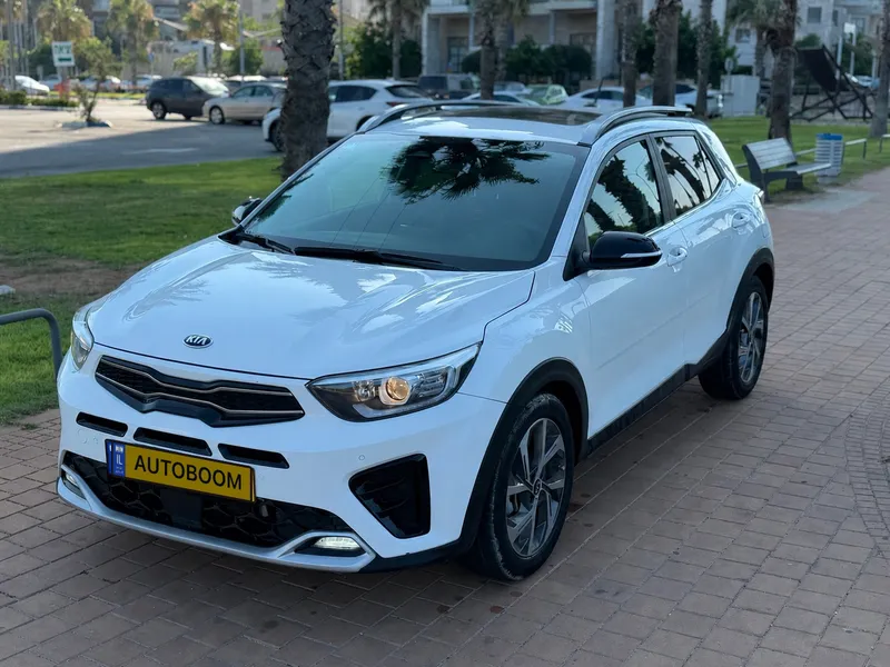 Kia Stonic 2nd hand, 2021, private