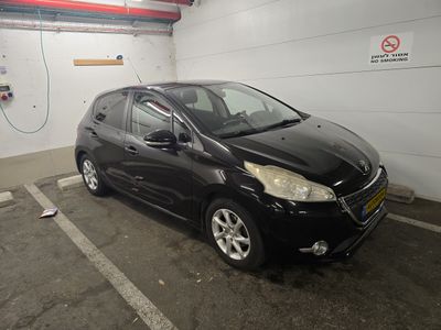 Peugeot 208 2ème main, 2015, main privée