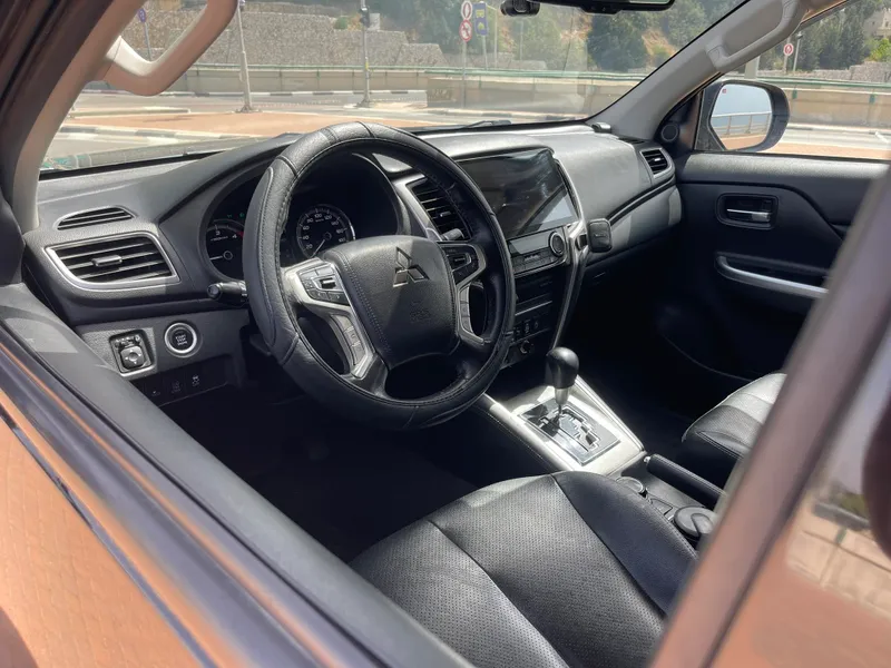 Mitsubishi L200 2ème main, 2022, main privée