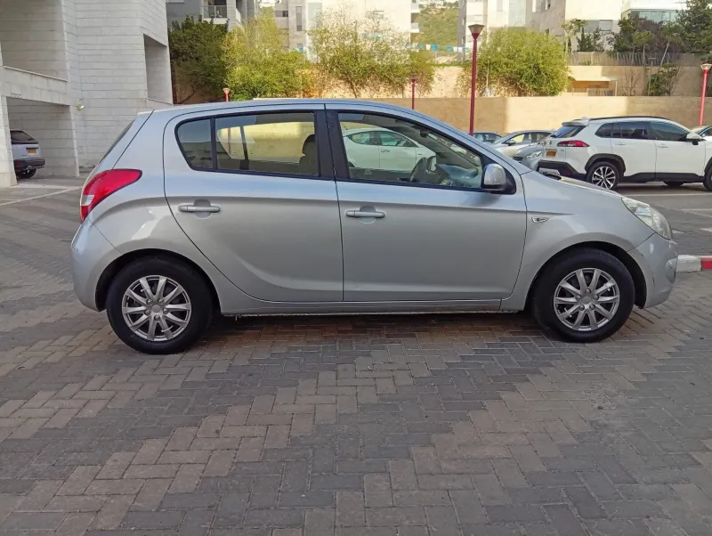 Hyundai i20 с пробегом, 2011, частная рука