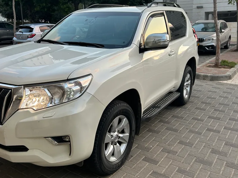 Toyota Land Cruiser 2ème main, 2020, main privée