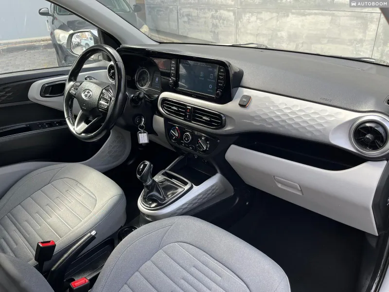 Hyundai i10 с пробегом, 2023