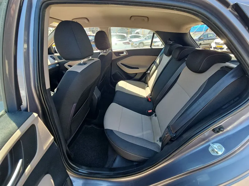 Hyundai i20 с пробегом, 2015, частная рука