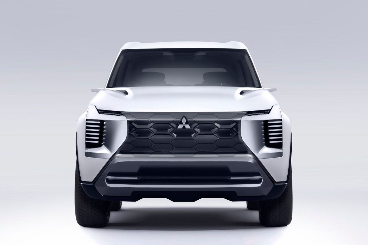 Mitsubishi. Кузов, экстерьер.