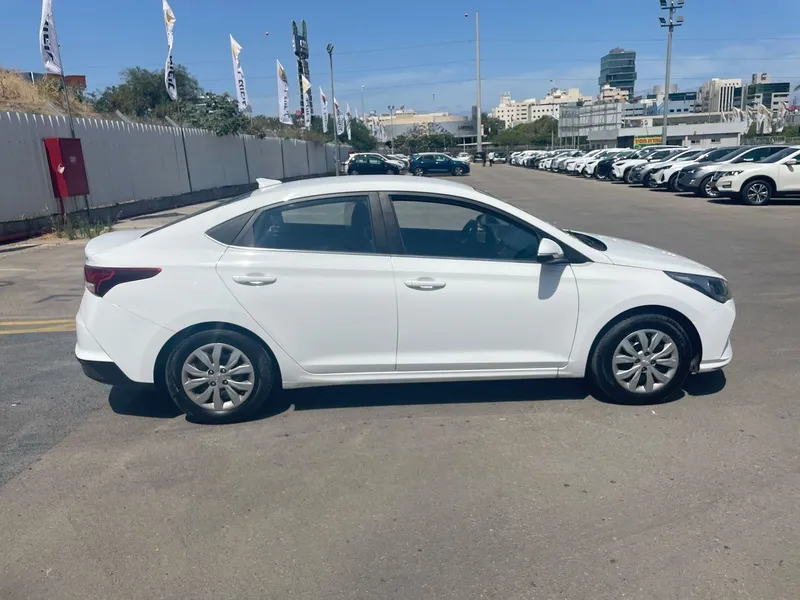 יונדאי אקסנט יד 2 רכב, 2021