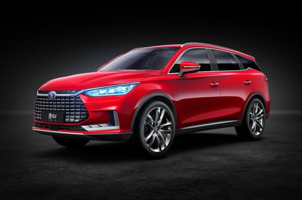 BYD تانغ ‏2019. الهيكل، المظهر الخارجي. SUV ٥ أبواب, 2 الجيل