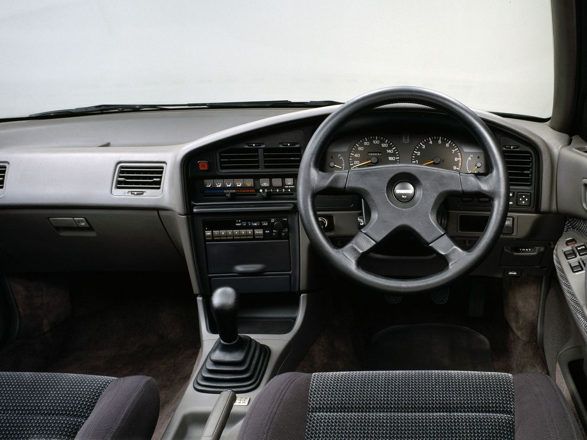 Subaru Legacy 1989. Dashboard. Sedan, 1 generation
