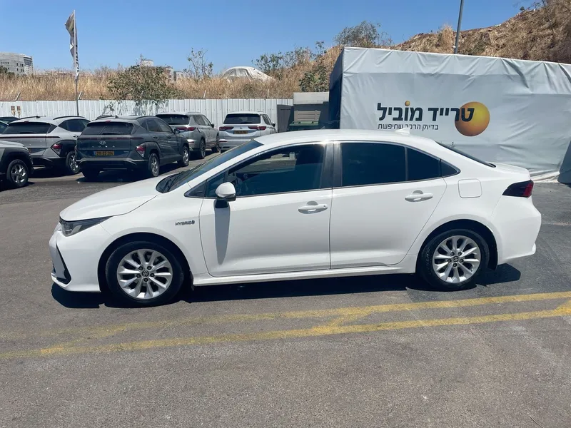 טויוטה קורולה יד 2 רכב, 2020, פרטי
