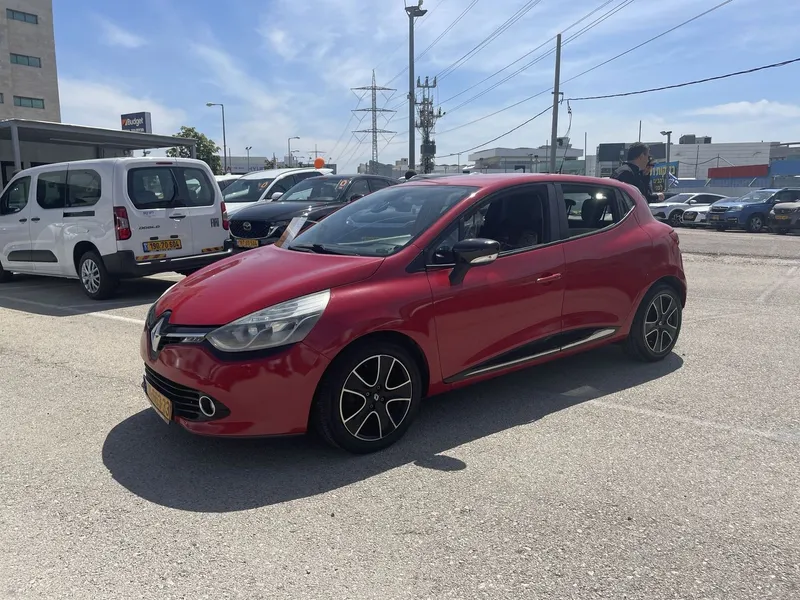 Renault Clio с пробегом, 2015, частная рука