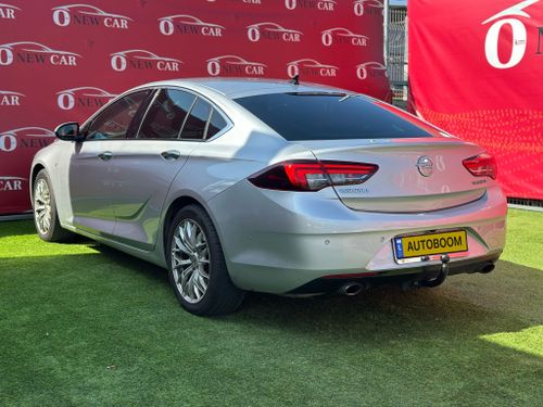 Opel Insignia 2nd hand, 2019, private hand