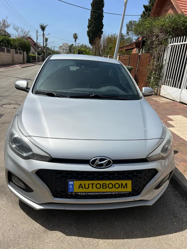Hyundai i20 2nd hand, 2021, private hand