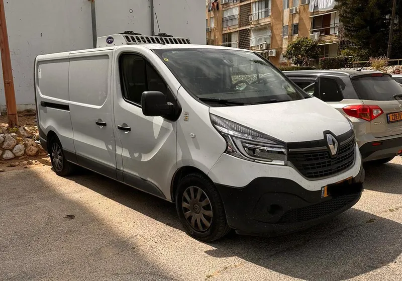 Renault Trafic 2nd hand, 2022, private hand