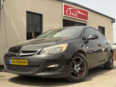 Opel Astra, 2015, фото