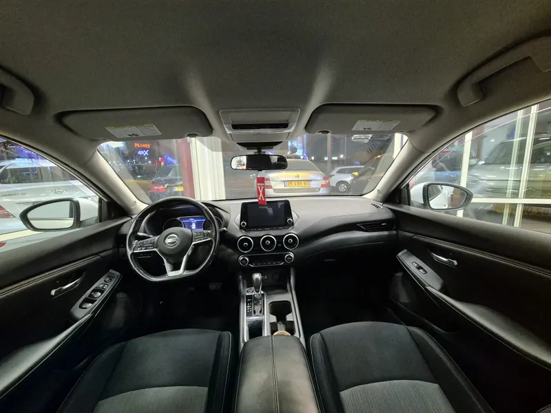 Nissan Sentra с пробегом, 2022