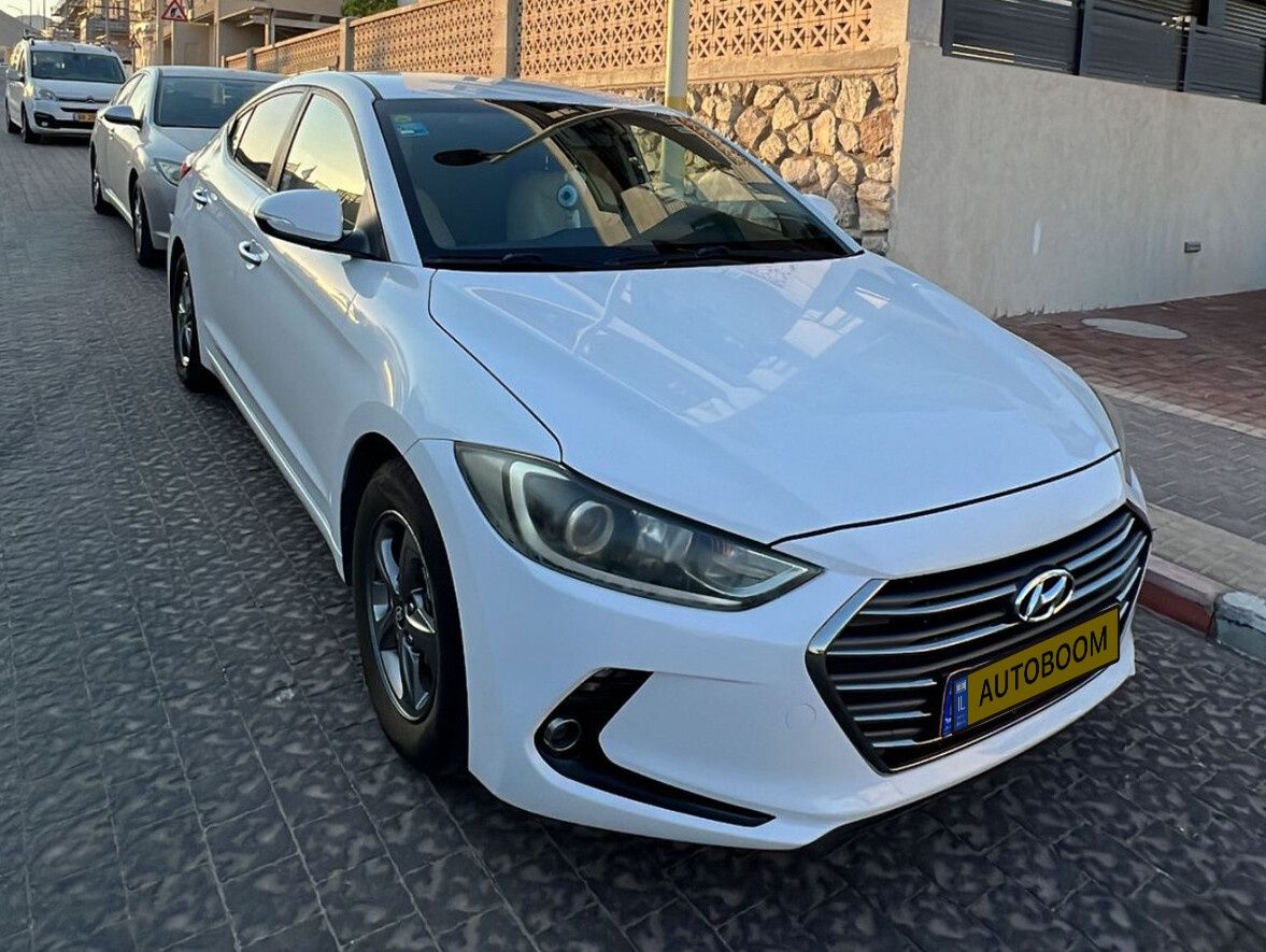 Hyundai Elantra 2nd hand, 2016, private hand