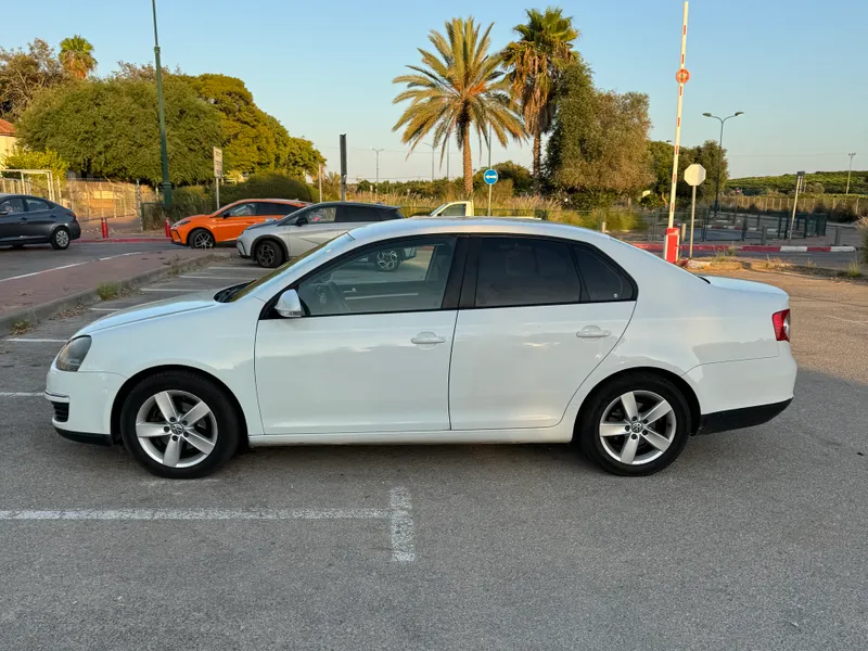 Volkswagen Jetta с пробегом, 2011, частная рука