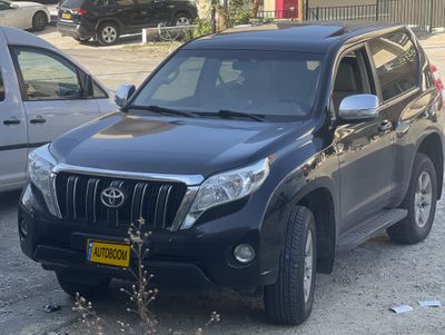 Toyota Land Cruiser 2nd hand, 2015, private hand