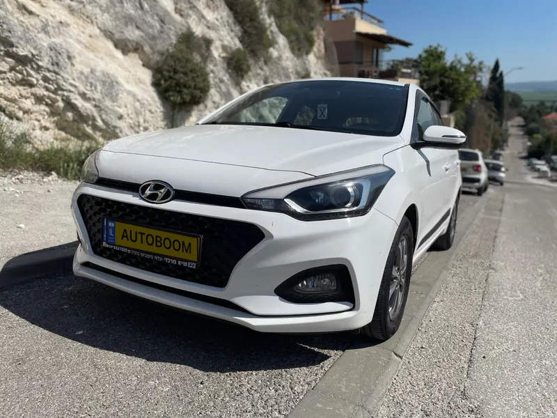 יונדאי i20 יד 2 רכב, 2020, פרטי