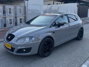 SEAT Leon, 2012, photo