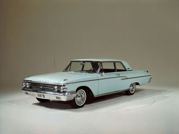 Mercury Monterey 1960. Carrosserie, extérieur. Berline 2-portes, 5 génération