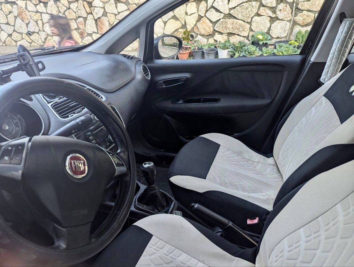Fiat Punto 2nd hand, 2012, private hand