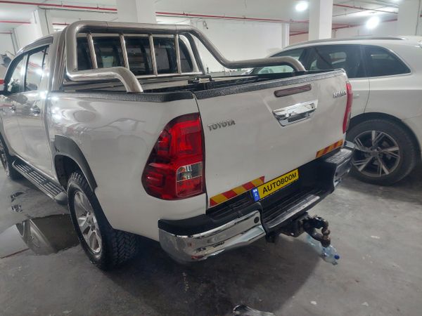 Toyota Hilux с пробегом, 2018, частная рука