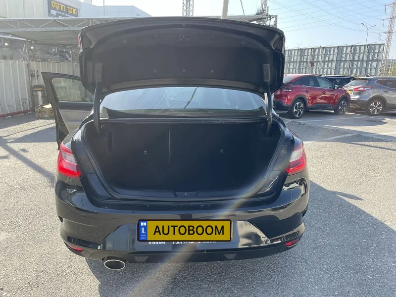 Renault Megane 2nd hand, 2020
