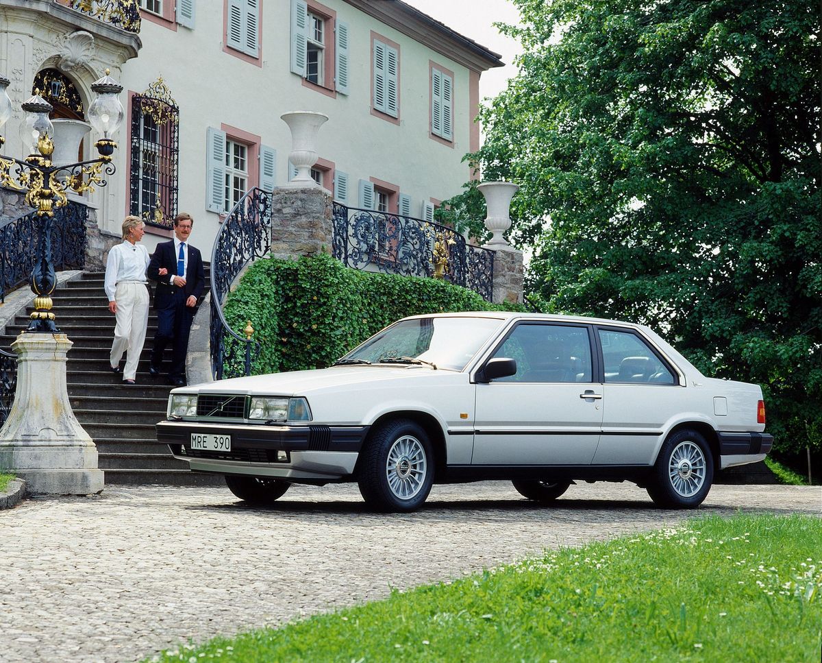 Volvo 780 1986. Carrosserie, extérieur. Berline 2-portes, 1 génération