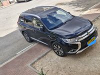 Mitsubishi Outlander 2nd hand, 2016, private