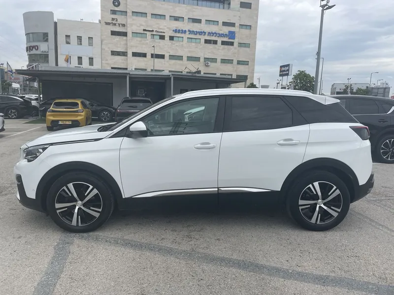 Peugeot 3008 2nd hand, 2020, private hand
