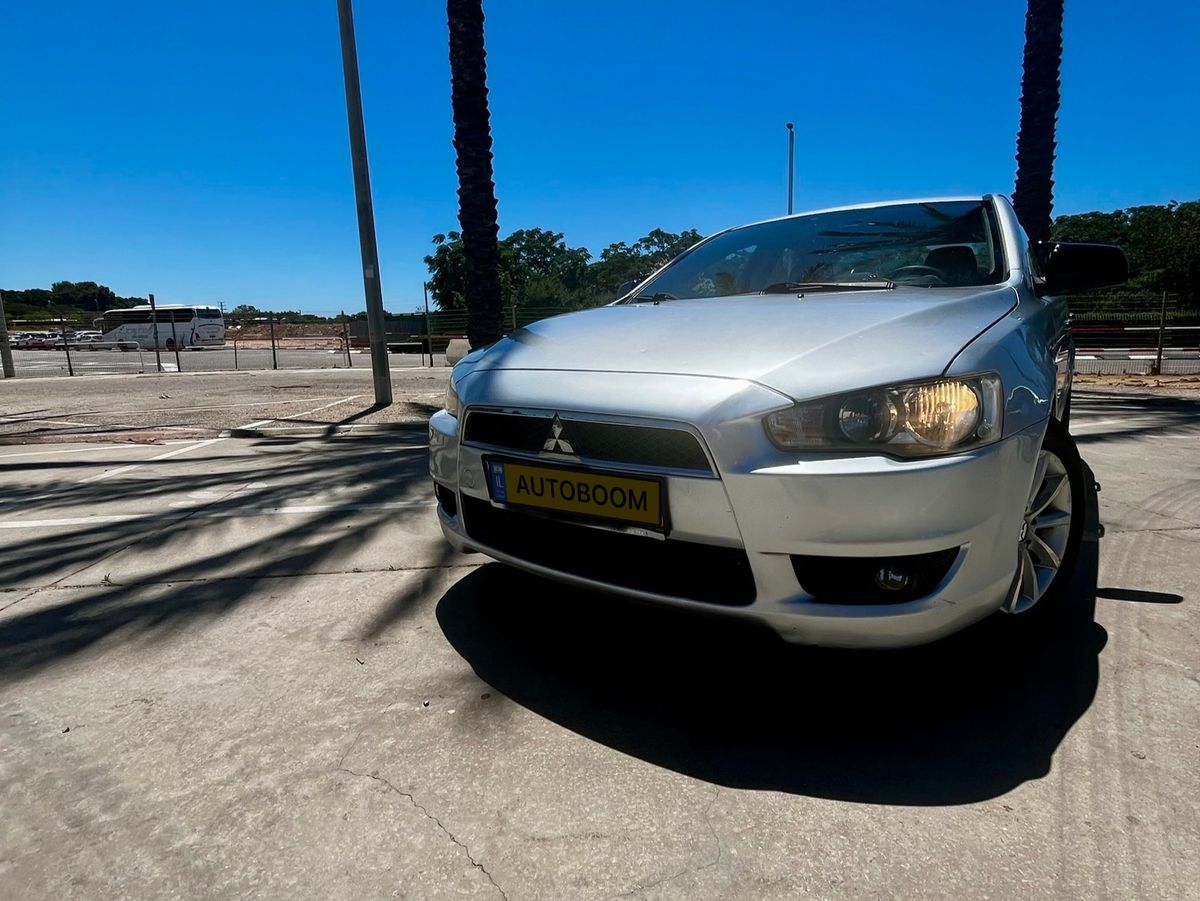 Mitsubishi Lancer 2nd hand, 2010, private hand
