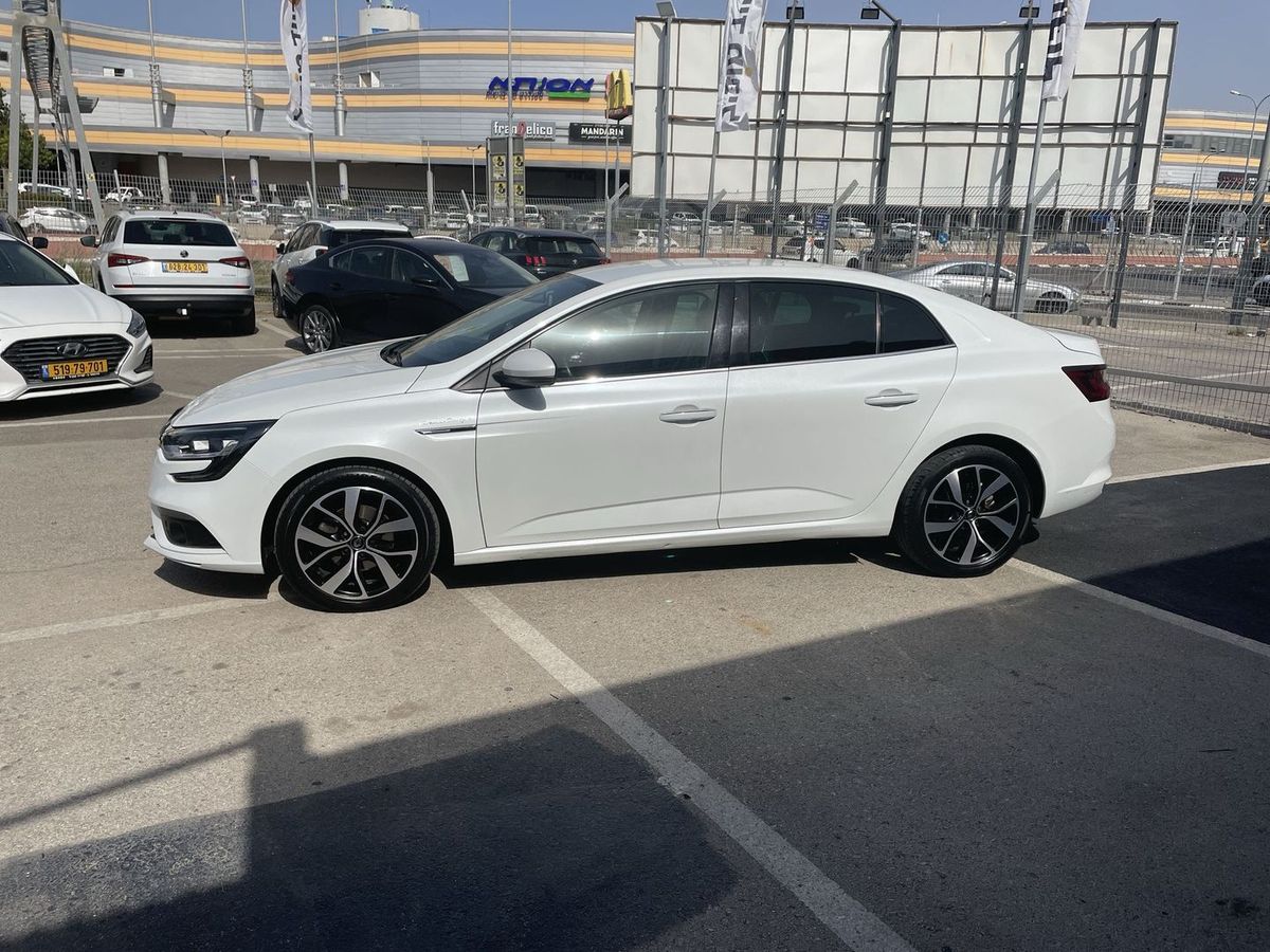 Renault Megane 2nd hand, 2020