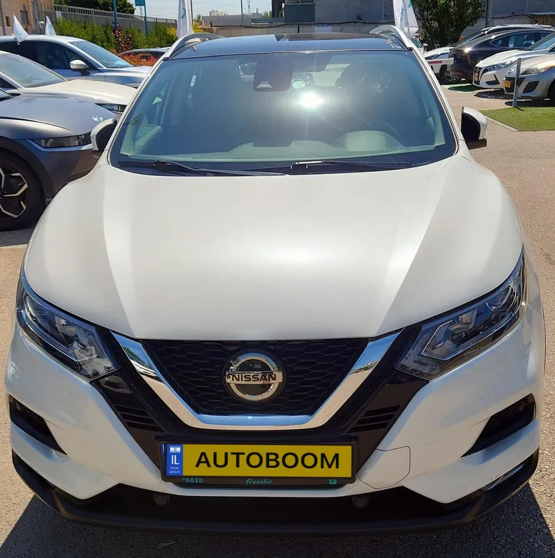 Nissan Qashqai 2nd hand, 2021, private