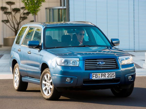 Subaru Forester 2005. Carrosserie, extérieur. VUS 5-portes, 2 génération, restyling