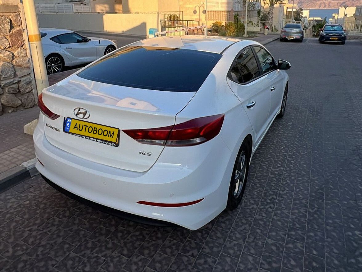Hyundai Elantra 2nd hand, 2016, private hand