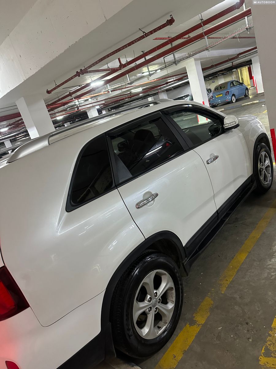 Kia Sorento 2nd hand, 2013, private