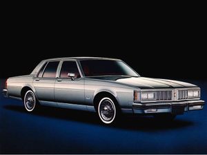 Oldsmobile Delta 88 1977. Bodywork, Exterior. Sedan, 8 generation