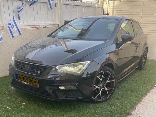 SEAT Leon, 2015, photo