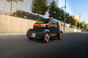 רנו מוביילייז דואו ‏2024. מרכב, צורה. מיני 3 דלתות, 1 דור