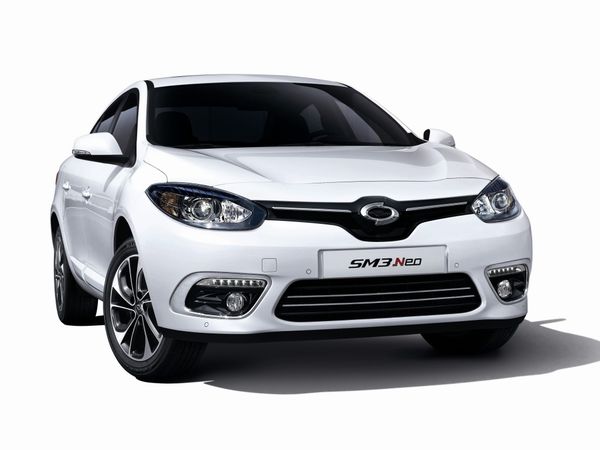 רנו סמסונג SM3 2014. מרכב, צורה. סדאן, 2 דור
