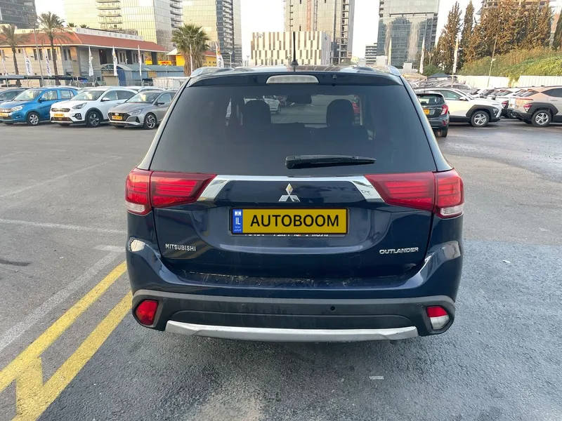 Mitsubishi Outlander 2ème main, 2016, main privée