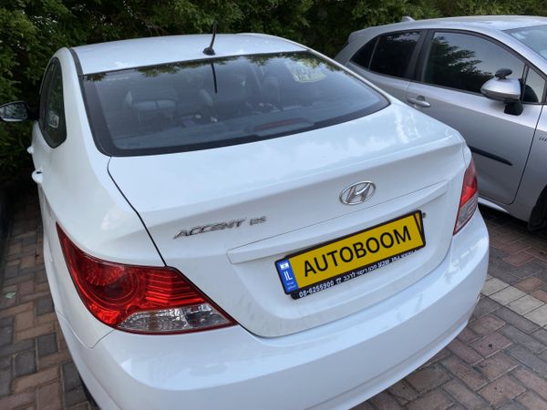 Hyundai i25 2ème main, 2015, main privée