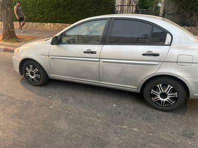 Hyundai Accent 2ème main, 2009, main privée